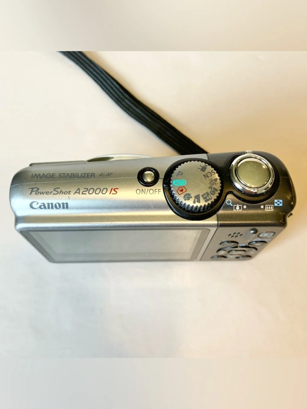 Canon PowerShot A2000 IS Digital Camera 10.0 MP 6X *Read* Parts